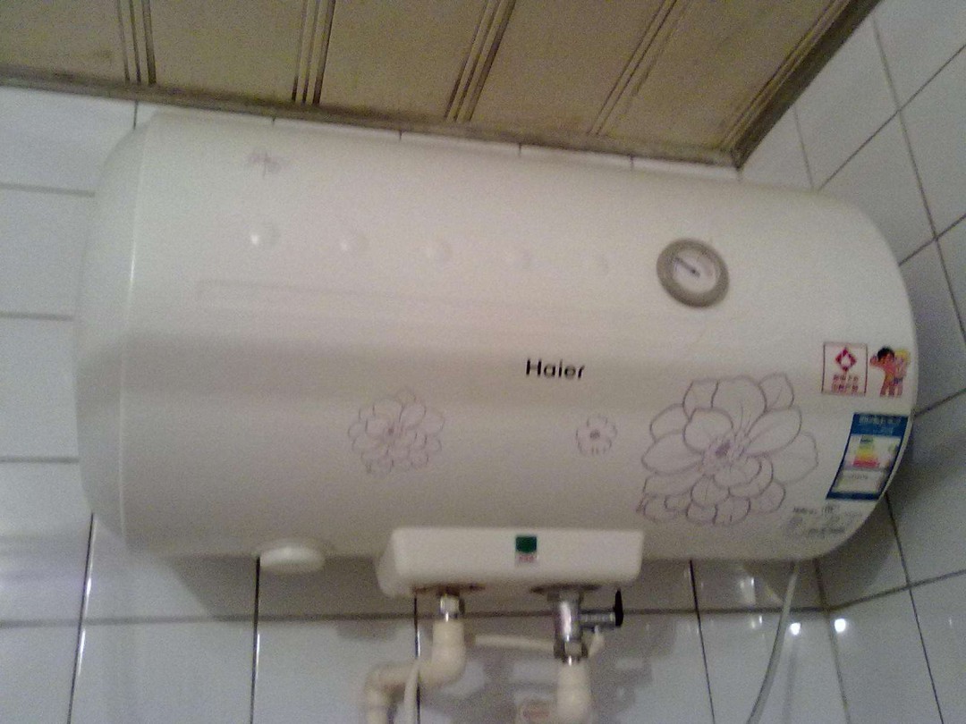 半球电热水器插上电不显示是啥原因-具体原因介绍