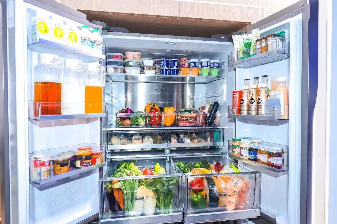 鸡肉长时间放冰箱里有异味-为什么鸡肉放冰箱会有臭味