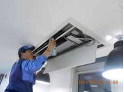 长虹空调电源插上显示灯都不亮故障问题？