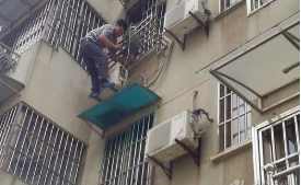 荣事达空调更换新室内电控板，解决制冷效果差