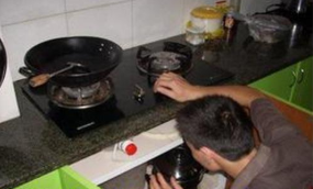 德意燃气灶自动熄火有哪些处理的方法？